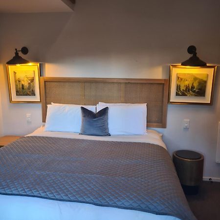 Villa 10 - Central Stylish Apartment クイーンズタウン エクステリア 写真